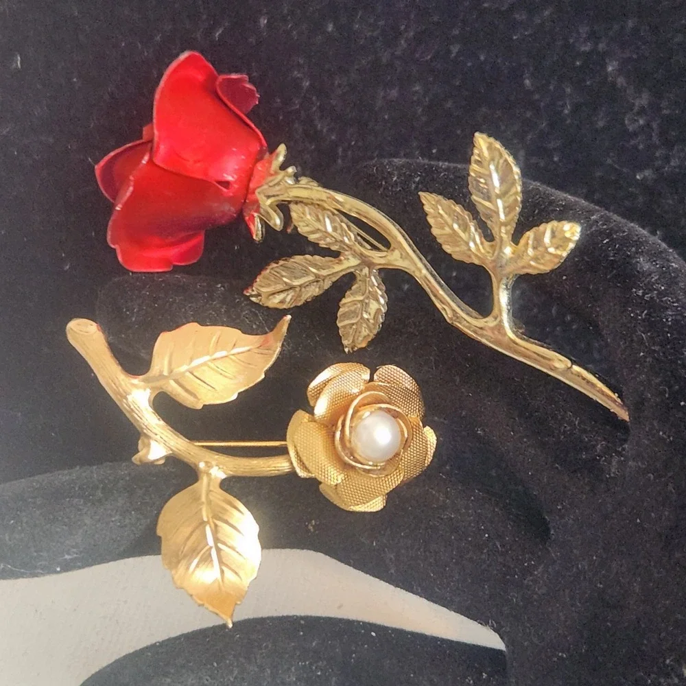 Vintage Rose Brooch lot Red Enamel Gold Tone Faux Pearl Floral Pins 2pc